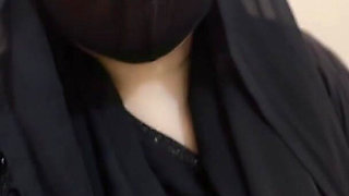 Boss's Arab Wife Come in My Room to Gets Rough Fuck From Me When Her Husband Fuck My Wife