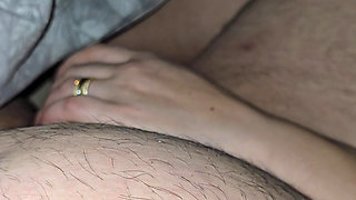 Damn, step son recived a strong and quick handjob from step mom