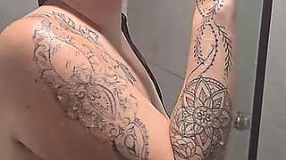 Jade Shower Play & Giggle Fit