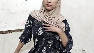 Lecturer undresses schoolgirl in the shower