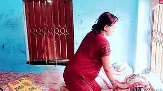 69 Position Landlady Tries To Seduce Her Charming Tenant During Night 4k Video