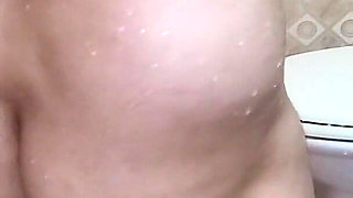 Bangladeshi Granny Is Cleaning Her Pussy and Now Taking a Bath and Cleaning It with Her Fingers Inside Me.