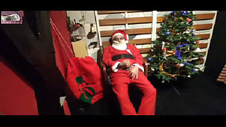 Mother Christmas Blowjob Father Christmas at Christmas 2025