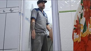 Fanny Squirting Gets Plumbers Creampie in Shower