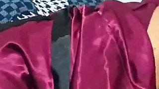 I Fuck My Sexy Stepmom When the Cuckold Goes to Work, It's Surprising How Perverted She Is