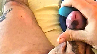 Goo Jackman jacking off