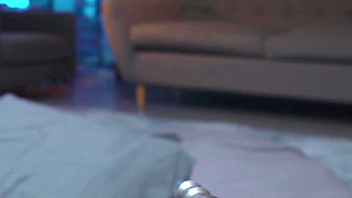 Fuck-machine Monster Dildo Penetration