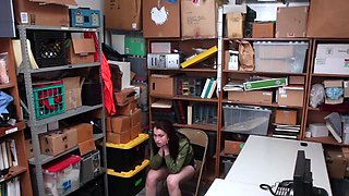 Real teen amateur thief gets jizzed