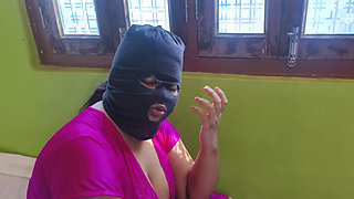 Desi Village Girl Seduce by the Stranger and They Enjoyed a Lot When Nobody in the House