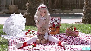 Natural Kenzie and James's handjob video