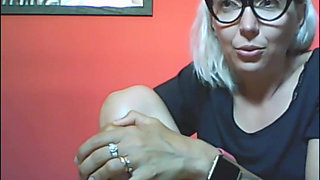 A True Penis Expert. Chantal Receives Intimate Photos and Comments with Wisdom