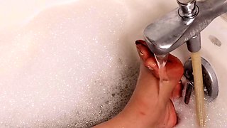 Solo jerking until cumming