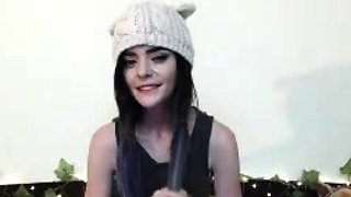 Cute amateur brunette naughty in solo jerking show on camera