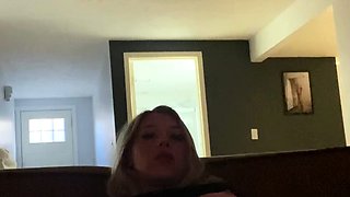 Amateur Webcam Cute Teen Plays Solo with Big Dildo