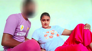 Padosi Aunty ki chutki ladki ko khelne ke bahane bulakar Muh me dick de diya ladki bhi chudail me sath de rhi
