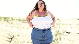 NAUGHTYNATURAL Hairy Beach Tease XXX