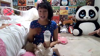 Webcam brunette solo masturbation