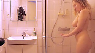 Lewd amateur brunette teen meg davis webcam masturbation