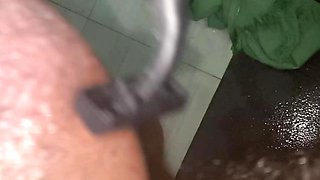 Tamil aunty and boy friend shawing and showering at bathroom and end fucked horny aunty