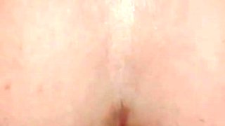 Playing with my new 21cm dildo. Gaping my hairy ass.