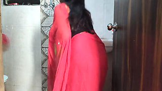 18 Year Old Indian Aunty Hot Fucking With Lush Toy - Blowjob & Creampie in Kitchen