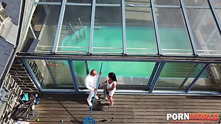 Stacked Upper-Class Strumpet Inna Innaki Gags on Pool Guy's Cock