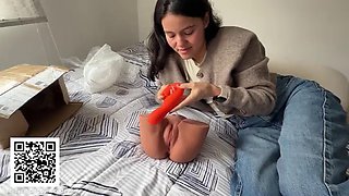 Playing making a lesbian threesome with our FunsDeepYen doll