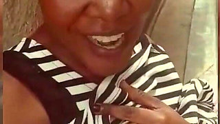 Rowena's Slutty Pee Adventures