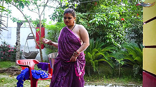 Desi Hot Dudhwali Hardcore Fuck with Her Customer When He Alone at Home Full Movie ( Hindi Audio)