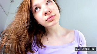 Skinny Teens Big Booty Ass in Close-Up