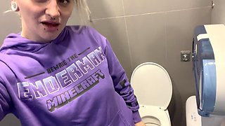 Gym Girl Public Toilet Pissing