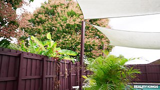 Raunchy black hussy smutty xxx movie