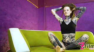 Watch this petite tattooed alternative Dreadhead get wild with her toys in HD