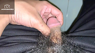 masturbate while sitting and enjoying