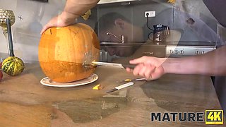 Mature4k. charmer gives muff to sonny for hot bonking in the kitchen