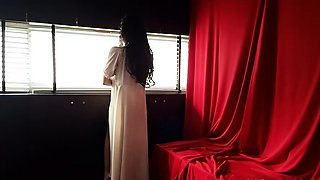 Brunette solo masturbation on the couch