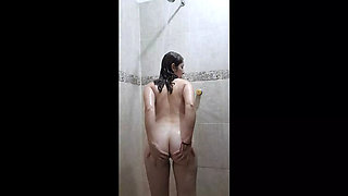 Blonde Teen Eliza White Teases Her Big Ass in Shower - Homemade HD Video