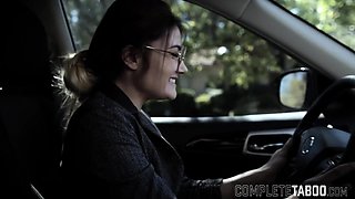 Teen gets pussy fingered and fucked