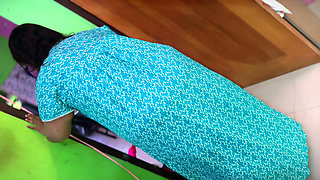 POV: Hot Indian Big Ass Maid Sweep My Room & I see Her Naked Ass & Huge Boobs & Start Handjob - Desi Hindi Sex MMS