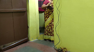 The House Owner, Aunty, Had Come to Collect Rent. I Engaged in Sexual Play with Her and Had Sex with That Mature Woman