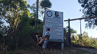 Female Ride-share Driver Stopped Her Car Outdoors to Have Sex with a Passenger!