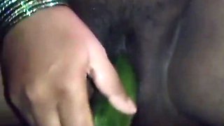 Aaj Phir Bhabhi Ne Apni Chut Me Khira Dala