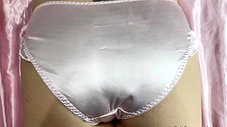 AMATEUR SOLO FEMALE MASTURBATION