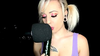 Blonde With Natural Big Boobs Loves Putting A Toy In Her