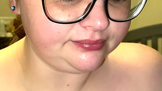 Plus-sized White Woman Sucks Mexican Man's Thick Cock