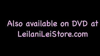 Amateur blonde gives great handjob