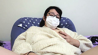 A Married Woman Spreads Her Legs and Masturbates Lewdly