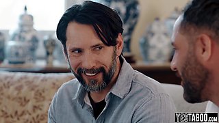 Gamer 18yo Schoolgirls Foursome With Hung Stepdads - Summer Col, Tommy Pistol And Madi Collins