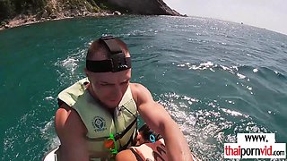 Amateur Porn Thai young cutie suck BWC on jet ski