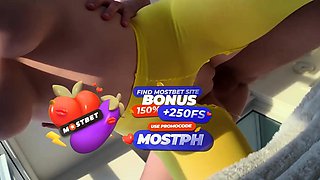 Yellow Pantyhose Busty Girl Didn't Mind Being Creampied